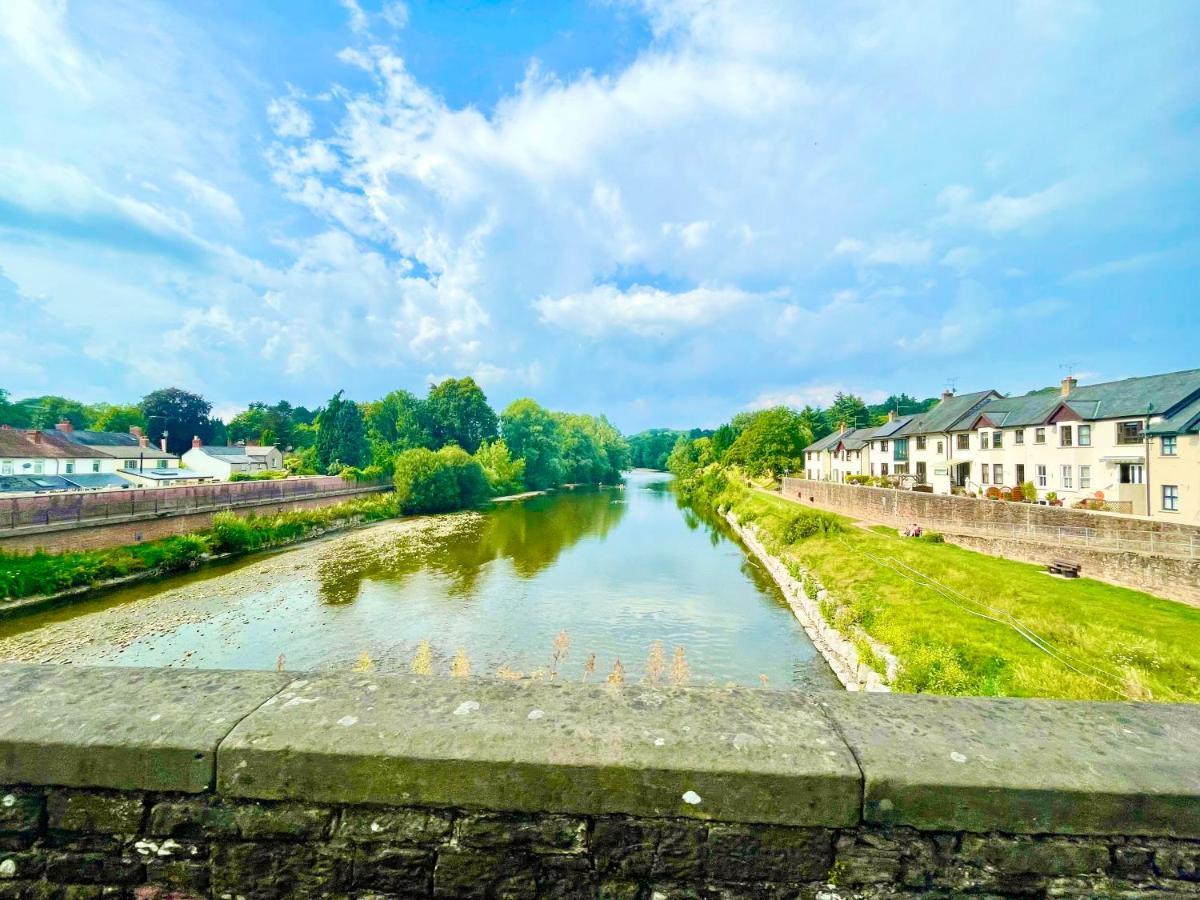 Penderi House With Cymru Holidays Holiday home