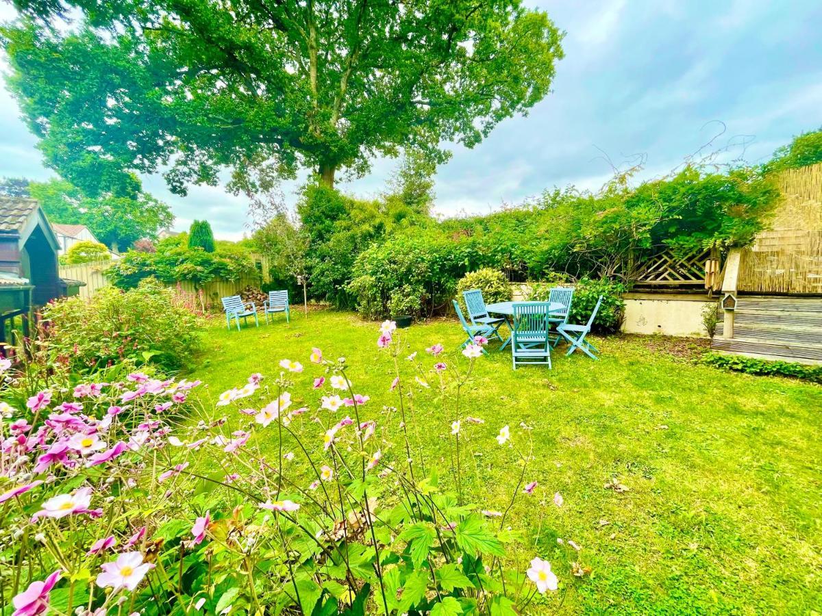 Penderi House With Cymru Holidays *