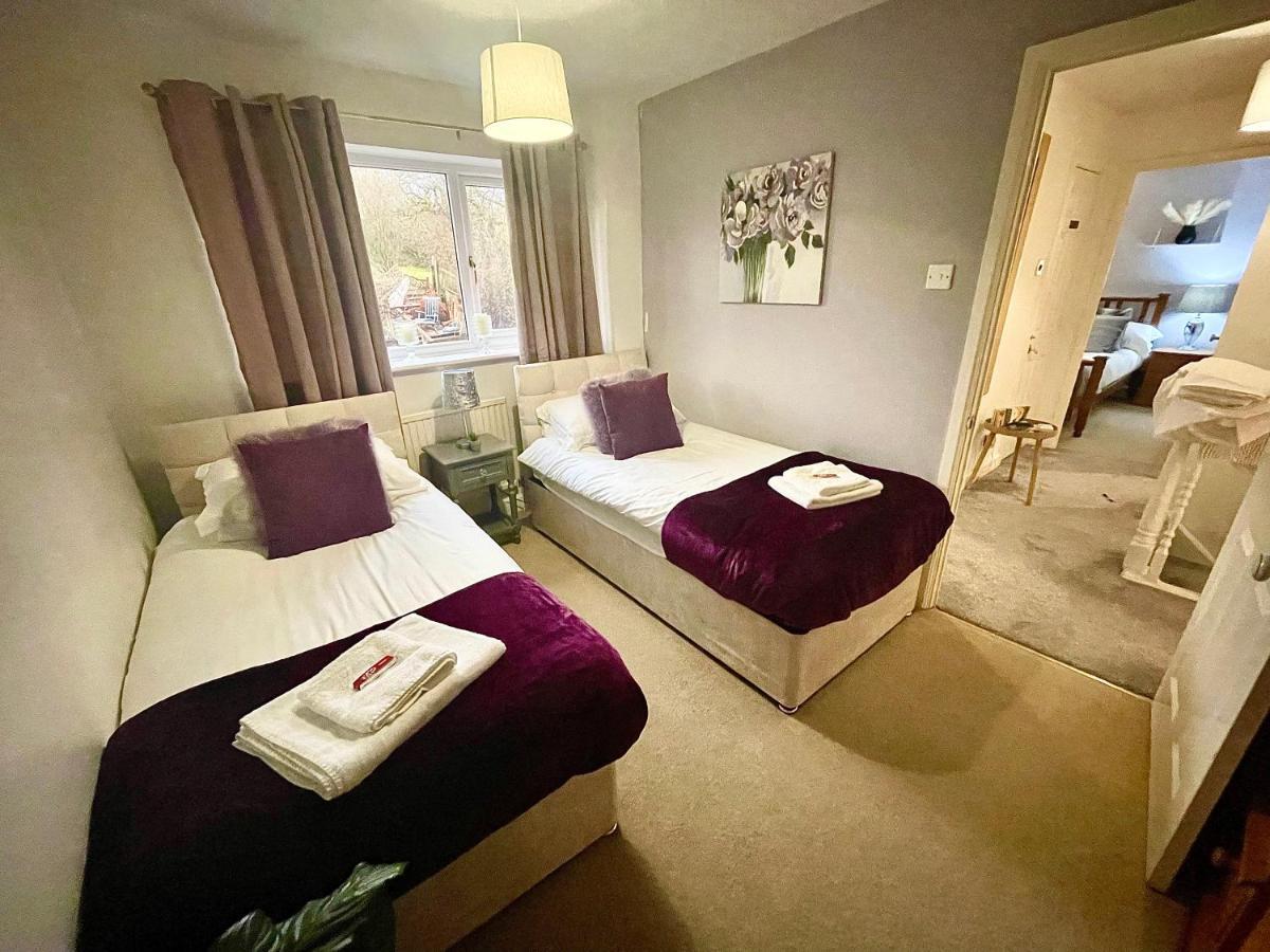 Penderi House With Cymru Holidays Holiday home